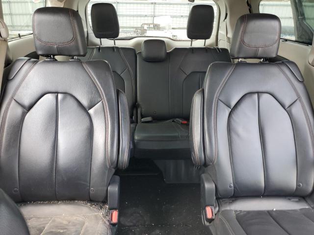 Photo 10 from auction – 2017 CHRYSLER PACIFICA T with VIN 2C4RC1BG1HR642694