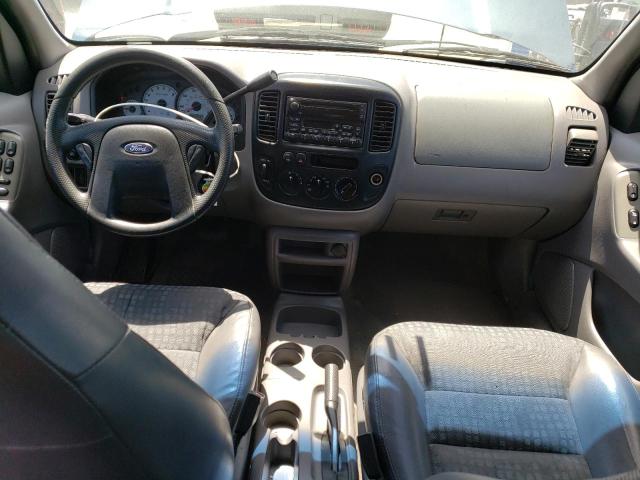 Photo 8 from auction – 2001 FORD ESCAPE XLS with VIN 1FMYU02171KA75471