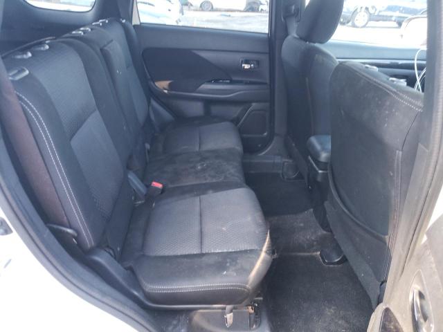 Photo 11 from auction – 2018 MITSUBISHI OUTLANDER with VIN JA4AD3A36JZ048211