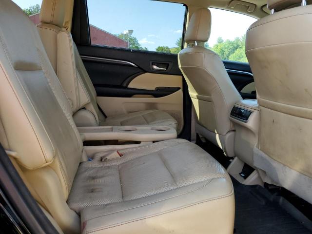 Photo 11 from auction – 2015 TOYOTA HIGHLANDER with VIN 5TDDCRFH0FS012391