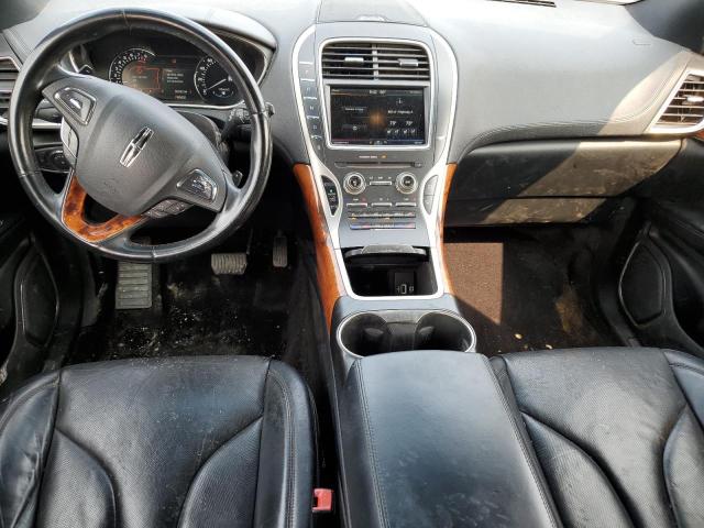 Photo 8 from auction – 2016 LINCOLN MKX RESERV with VIN 2LMTJ8LR7GBL21013