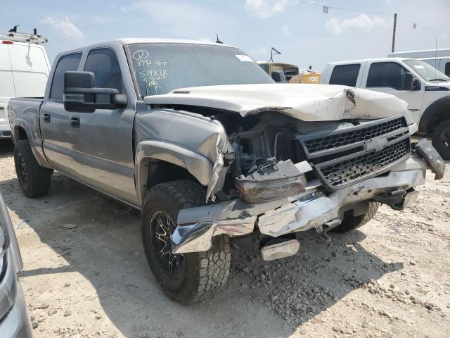 صورة رقم 4 من المزاد - 2004 CHEVROLET SILVERADO مع VIN 2GCEK13T641335480