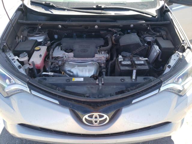 Photo 12 from auction – 2016 TOYOTA RAV4 LE with VIN 2T3BFREV9GW447125