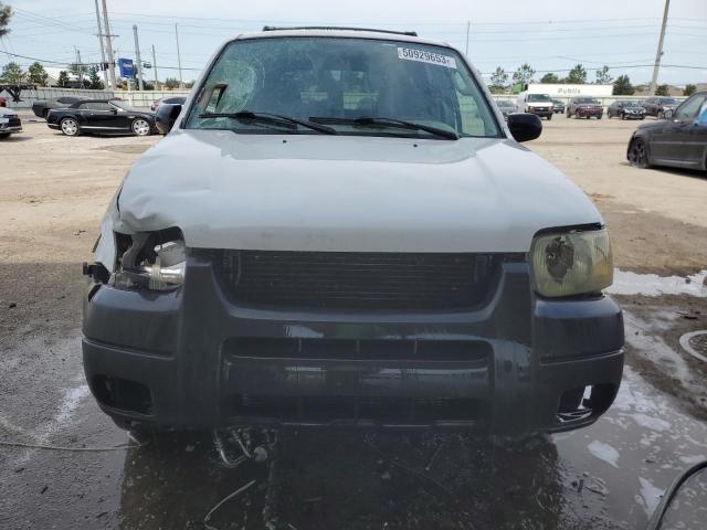 Photo 5 from auction – 2004 FORD ESCAPE XLT with VIN 1FMYU03154KA86505