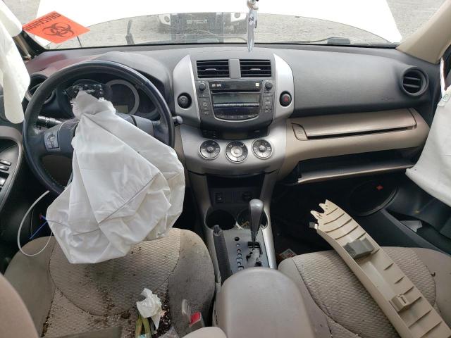 Photo 8 from auction – 2006 TOYOTA RAV4 LIMIT with VIN JTMBK31V066005526