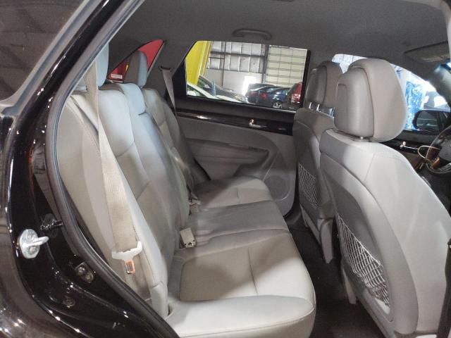 Photo 11 from auction – 2013 KIA SORENTO LX with VIN 5XYKTDA23DG309985