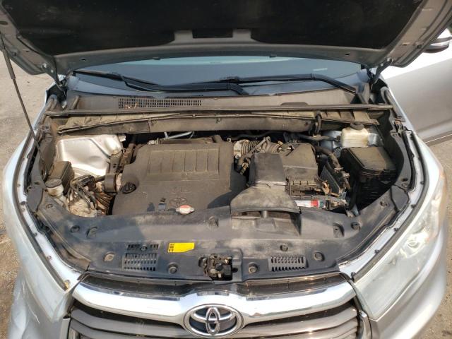 Photo 12 from auction – 2015 TOYOTA HIGHLANDER with VIN 5TDJKRFH9FS206441