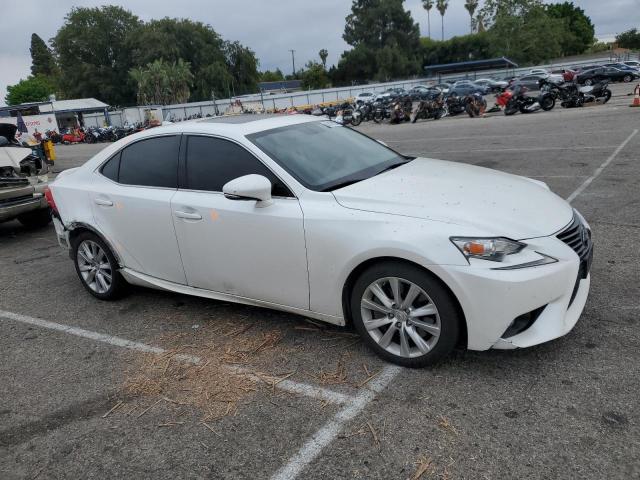 Photo 4 from auction – 2016 LEXUS IS 200T with VIN JTHBA1D2XG5006553