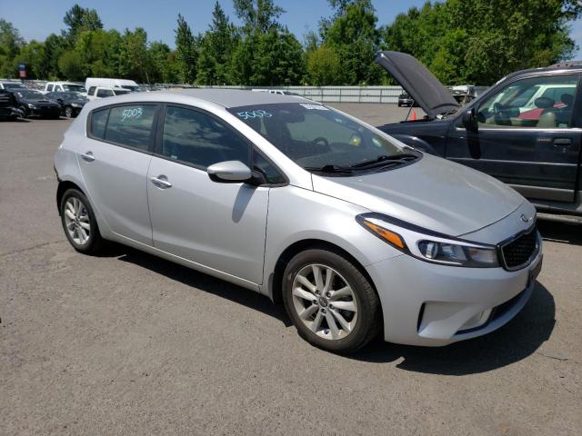 Photo 4 from auction – 2017 KIA FORTE LX with VIN KNAFK5A83H5671440