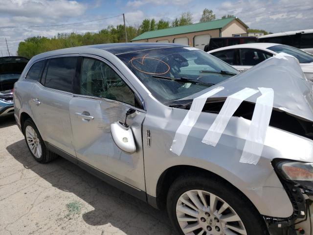 Photo 4 from auction – 2010 LINCOLN MKT with VIN 2LMHJ5AR2ABJ04306