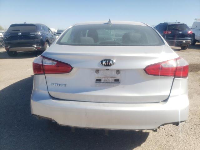Photo 6 from auction – 2016 KIA FORTE LX with VIN KNAFX4A61G5509301