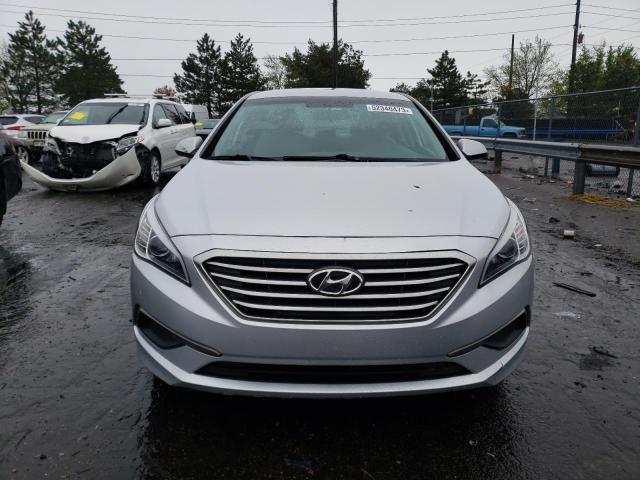 Photo 5 from auction – 2016 HYUNDAI SONATA SE with VIN 5NPE24AF8GH385315