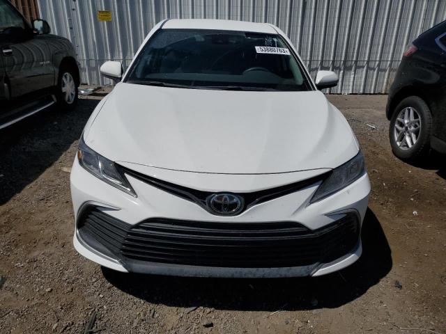 Photo 5 from auction – 2022 TOYOTA CAMRY LE with VIN 4T1C11AK2NU644689