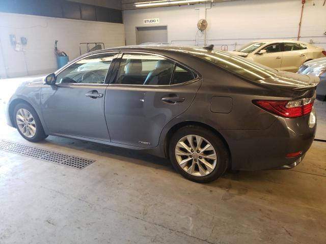 Foto 2 de la subasta – 2013 LEXUS ES 300H con VIN JTHBW1GG9D2009949