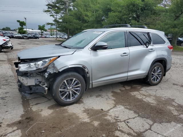 TOYOTA HIGHLANDER 2018 with VIN 5TDJZRFHXJS559842 - Photo from auction
