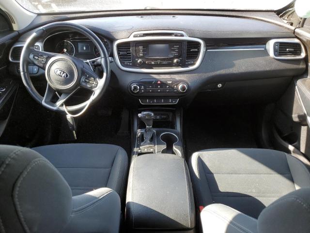 Photo 8 from auction – 2016 KIA SORENTO LX with VIN 5XYPGDA56GG176583