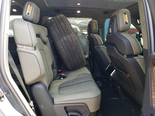 Photo 11 from auction – 2022 RIVIAN R1S LAUNCH with VIN 7PDSGABL4NN002998
