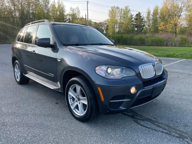 BMW X5 XDRIVE3 2012 with VIN 5UXZW0C55C0B90137 - Photo from auction