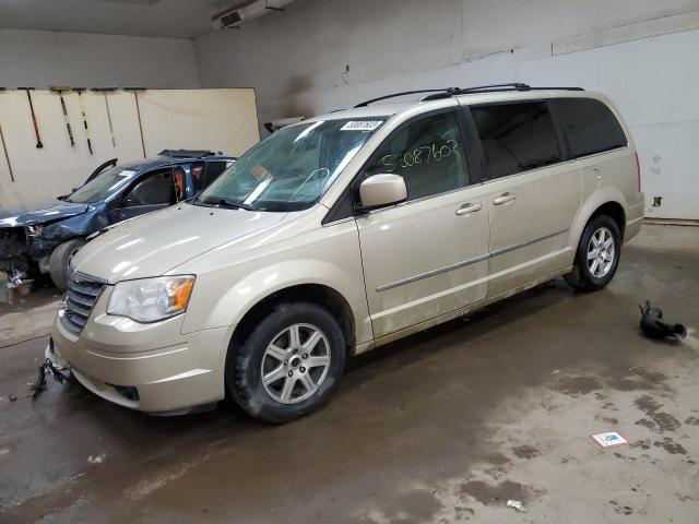 CHRYSLER TOWN & COU 2010 with VIN 2A4RR5D15AR271652 - Photo from auction
