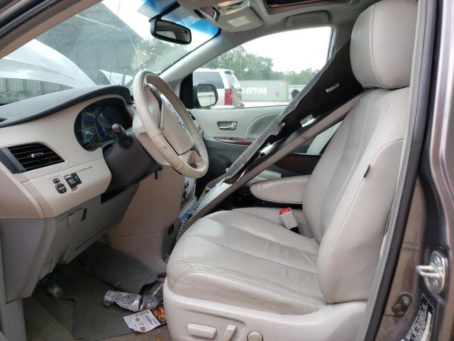 Photo 7 from auction – 2013 TOYOTA SIENNA XLE with VIN 5TDYK3DC2DS292806