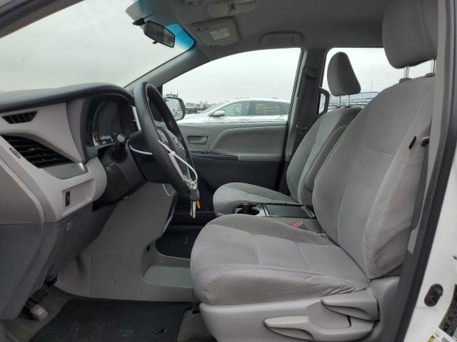 Photo 7 from auction – 2017 TOYOTA SIENNA with VIN 5TDZZ3DC1HS830269