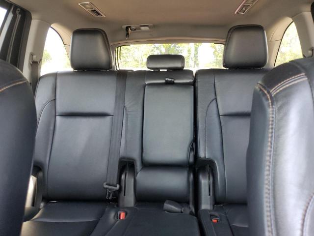 Photo 10 from auction – 2017 TOYOTA HIGHLANDER with VIN 5TDJZRFH9HS520380