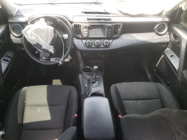Photo 8 from auction – 2017 TOYOTA RAV4 LE with VIN JTMZFREV4HJ143814
