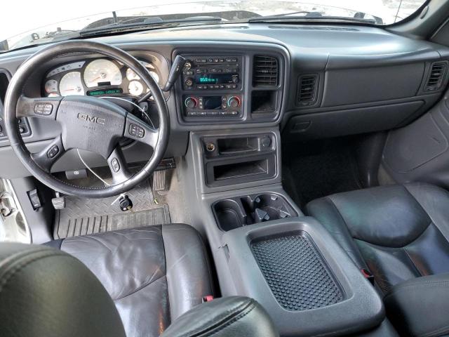 Photo 8 from auction – 2004 GMC NEW SIERRA with VIN 2GTEC13T641385440