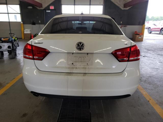 Photo 6 from auction – 2012 VOLKSWAGEN PASSAT SE with VIN 1VWBH7A3XCC050004