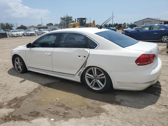 Photo 2 from auction – 2015 VOLKSWAGEN PASSAT SEL with VIN 1VWCT7A37FC068290