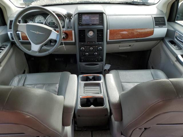 Photo 8 from auction – 2008 CHRYSLER TOWN & COU with VIN 2A8HR54P68R695737