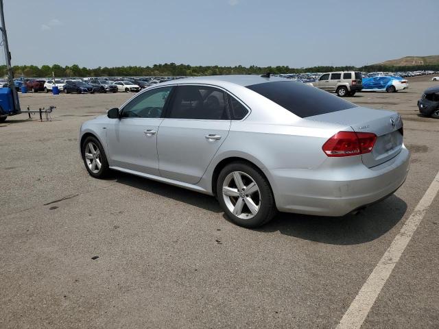 Photo 2 from auction – 2015 VOLKSWAGEN PASSAT S with VIN 1VWAT7A37FC120380