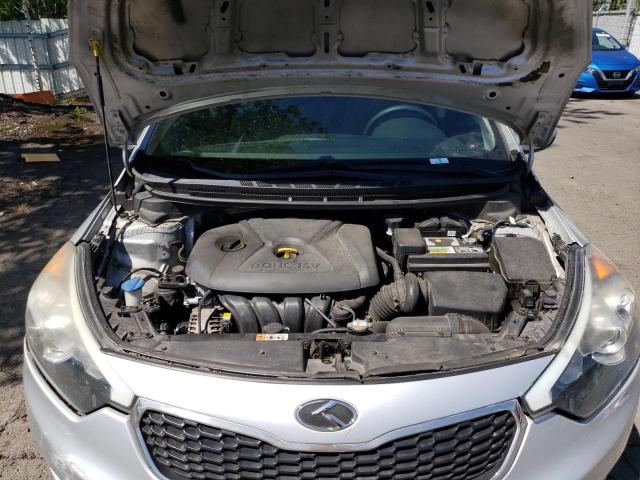 Photo 11 from auction – 2015 KIA FORTE LX with VIN KNAFK4A63F5423808