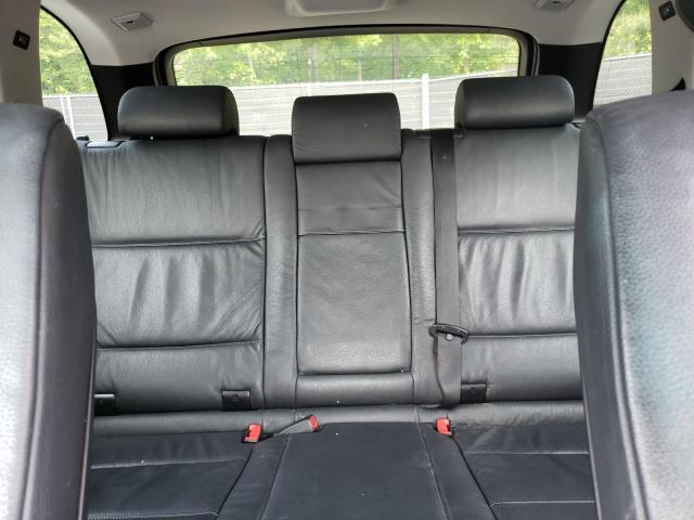 Photo 10 from auction – 2005 BMW X5 4.4I with VIN 5UXFB53565LV12858