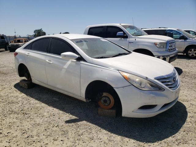 Photo 4 from auction – 2013 HYUNDAI SONATA GLS with VIN 5NPEB4AC3DH563147