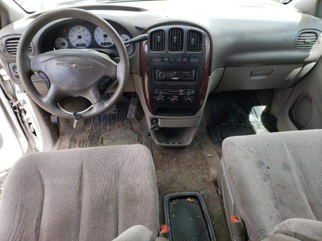 Photo 8 from auction – 2002 CHRYSLER TOWN & COU with VIN 2C8GP34342R559655