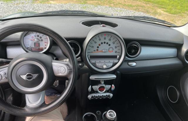 Photo 9 from auction – 2009 MINI COOPER S C with VIN WMWMM33569TP74034