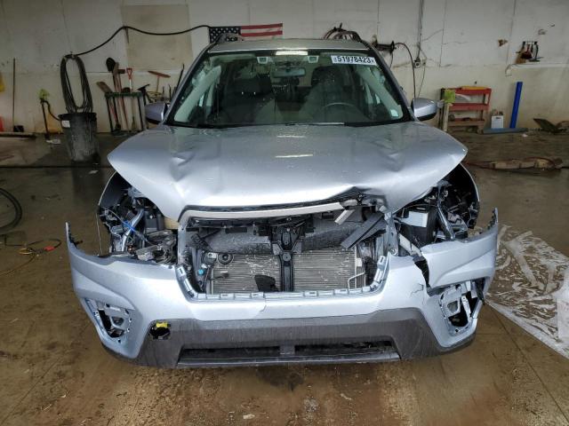 Photo 5 from auction – 2019 SUBARU FORESTER P with VIN JF2SKAEC5KH503914