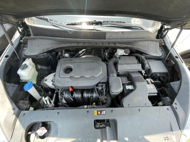 Photo 7 from auction – 2016 KIA SORENTO LX with VIN 5XYPG4A31GG104978