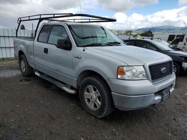 Photo 4 from auction – 2004 FORD F150 with VIN 1FTRX12W74NC33327