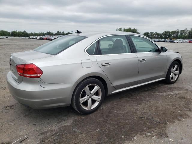 Photo 3 from auction – 2012 VOLKSWAGEN PASSAT SE with VIN 1VWBH7A39CC049104