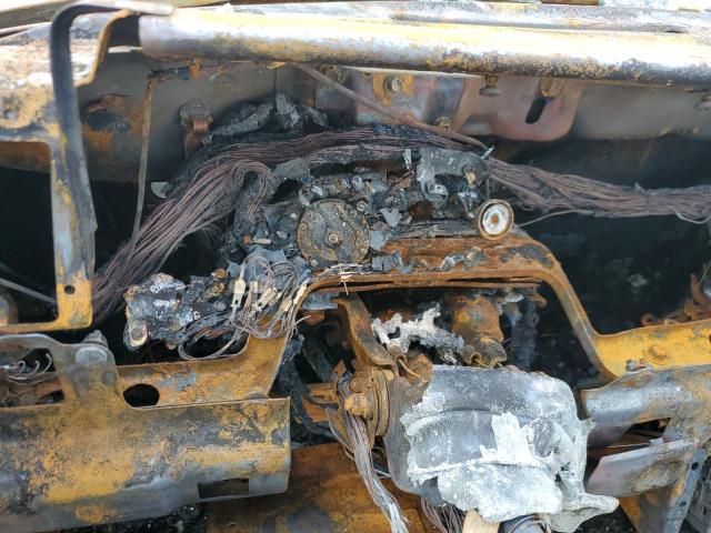 Photo 9 from auction – 1984 TOYOTA CRESSIDA L with VIN JT2MX63E1E0072574