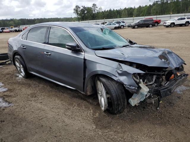Photo 4 from auction – 2014 VOLKSWAGEN PASSAT SE with VIN 1VWBS7A38EC048305