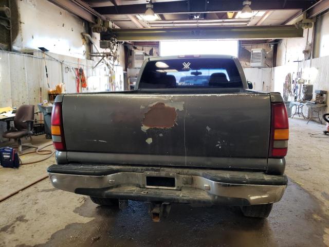 Photo 6 from auction – 2000 CHEVROLET SILVERADO with VIN 1GCEK19T8YE183391