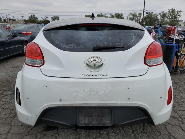 Photo 6 from auction – 2013 HYUNDAI VELOSTER with VIN KMHTC6AD6DU166350