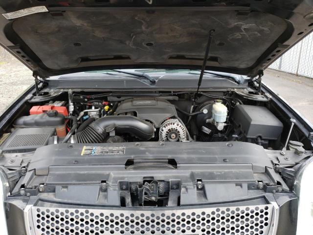 Photo 12 from auction – 2007 GMC YUKON with VIN 1GKFK13037J110832