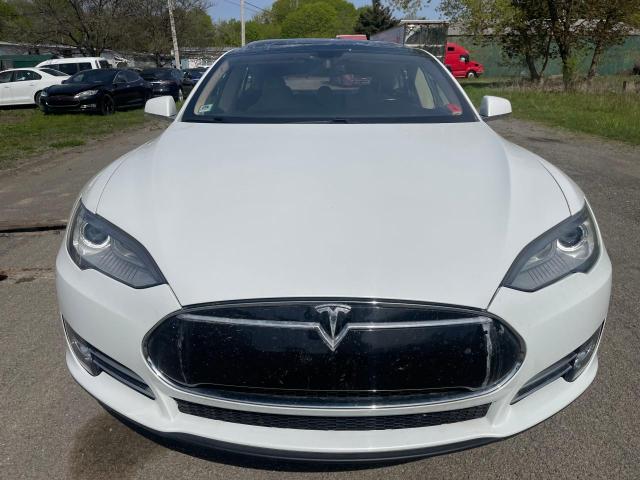 Photo 5 from auction – 2013 TESLA MODEL S with VIN 5YJSA1CP7DFP07883