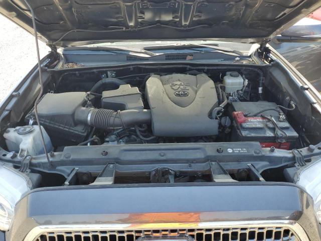 Photo 11 from auction – 2017 TOYOTA TACOMA DOU with VIN 3TMCZ5AN9HM063858
