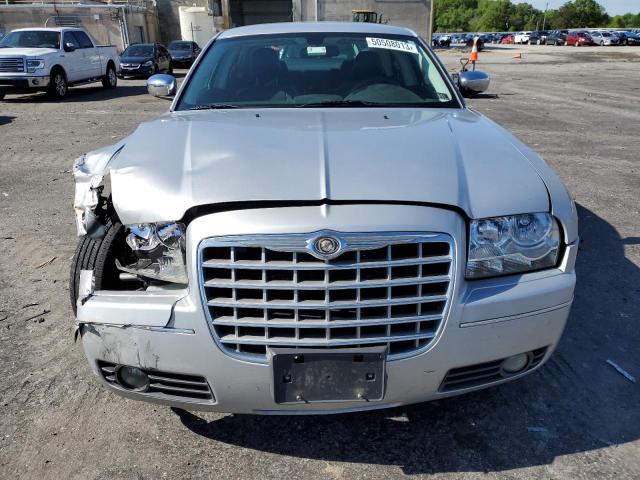 Photo 5 from auction – 2010 CHRYSLER 300 TOURIN with VIN 2C3CA5CV2AH164382