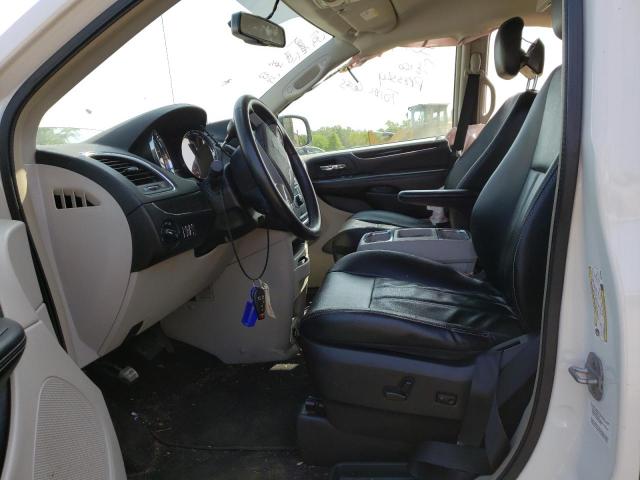 Photo 7 from auction – 2013 CHRYSLER TOWN & COU with VIN 2C4RC1BG4DR744890